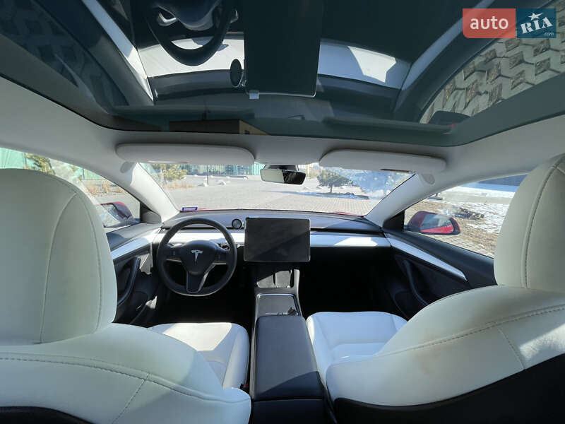 Седан Tesla Model 3 2022 в Львові фото 71 Седан Tesla Model 3 2022 в Львові