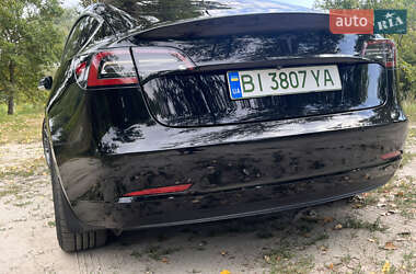 Седан Tesla Model 3 2019 в Кобеляках