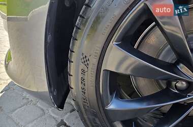Седан Tesla Model 3 2018 в 