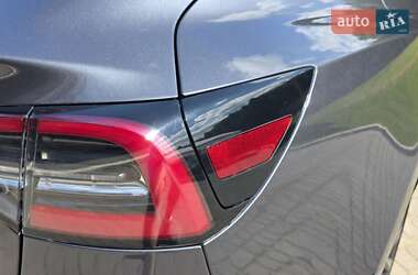 Седан Tesla Model 3 2018 в 
