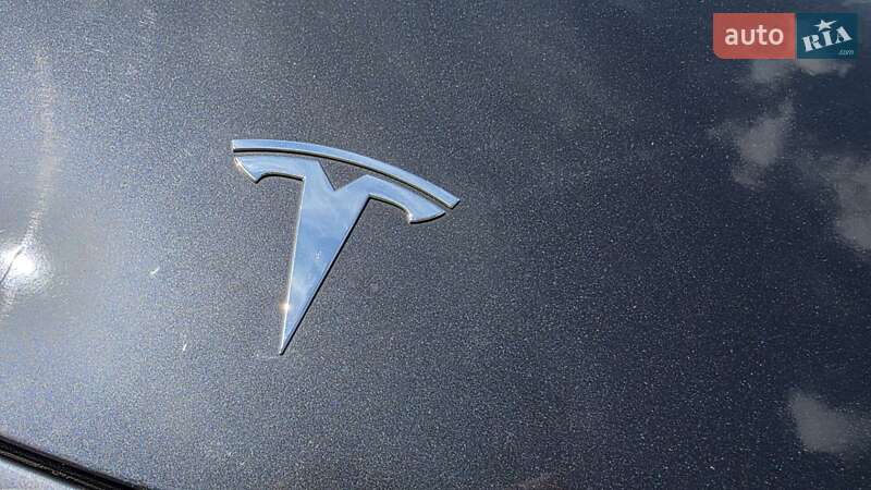 Седан Tesla Model 3 2018 в Львове фото 41 Седан Tesla Model 3 2018 в Львове