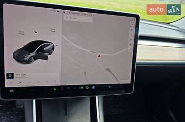 Седан Tesla Model 3 2018 в 