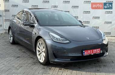 Седан Tesla Model 3 2018 в Луцьку