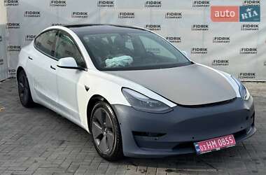 Седан Tesla Model 3 2021 в Луцке
