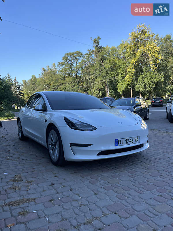 Седан Tesla Model 3 2022 в Полтаві фото 3 Седан Tesla Model 3 2022 в Полтаві