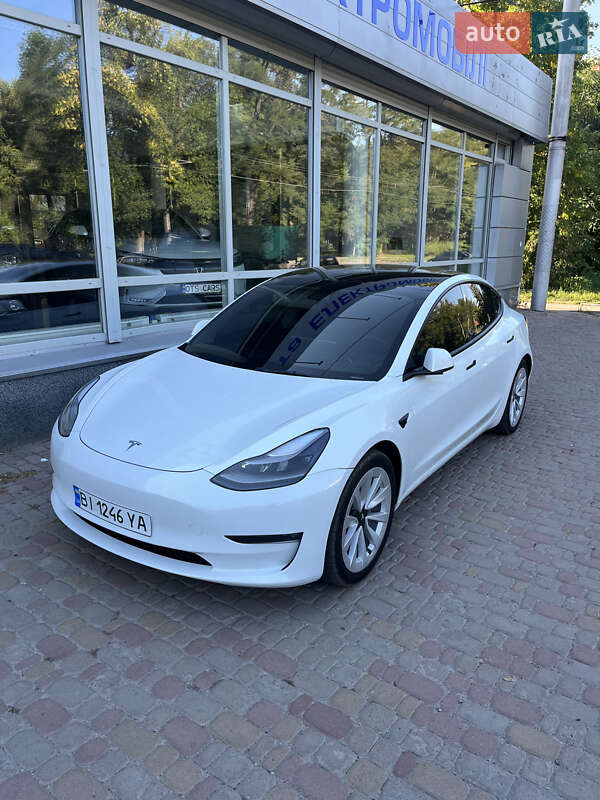 Седан Tesla Model 3 2022 в Полтаві фото 5 Седан Tesla Model 3 2022 в Полтаві