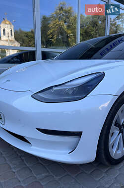 Седан Tesla Model 3 2022 в Полтаві фото 11 Седан Tesla Model 3 2022 в Полтаві