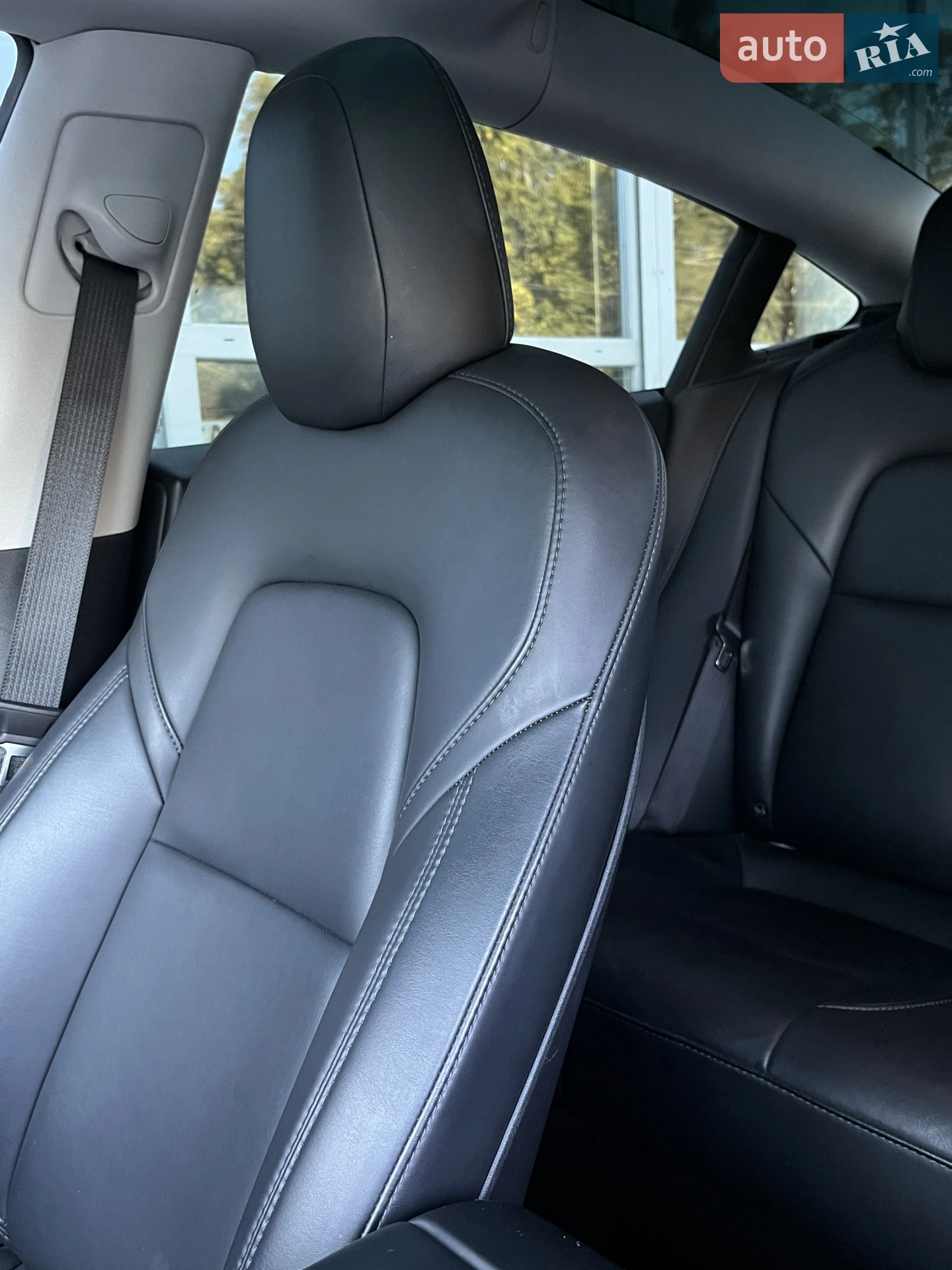 2022 Tesla Model 3 - мініатюра 13