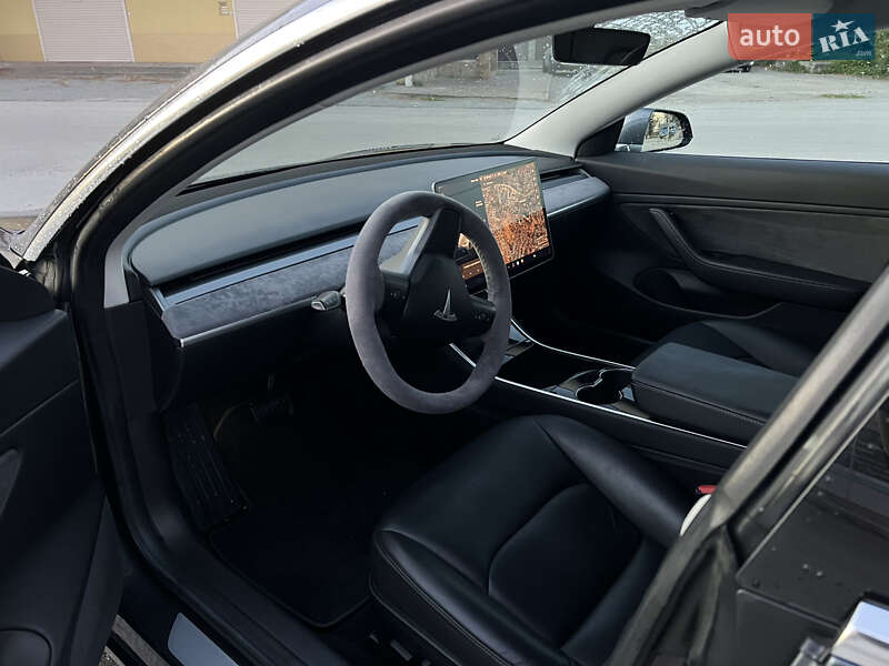 Седан Tesla Model 3 2018 в Ивано-Франковске фото 11 Седан Tesla Model 3 2018 в Ивано-Франковске
