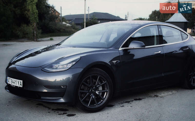 Седан Tesla Model 3 2018 в Ивано-Франковске фото 23 Седан Tesla Model 3 2018 в Ивано-Франковске