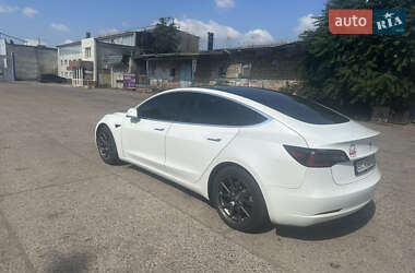 Седан Tesla Model 3 2018 в 