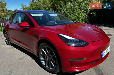 Седан Tesla Model 3 2021 в Сумах