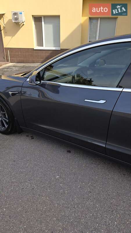 Седан Tesla Model 3 2018 в Харькове фото 11 Седан Tesla Model 3 2018 в Харькове