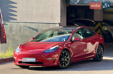 Седан Tesla Model 3 2022 в Харькове