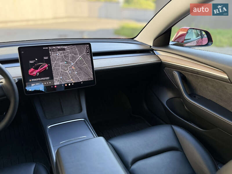 Седан Tesla Model 3 2022 в Харькове