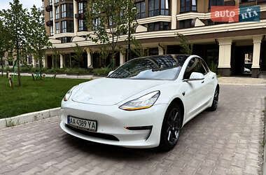 Седан Tesla Model 3 2019 в Бобрике