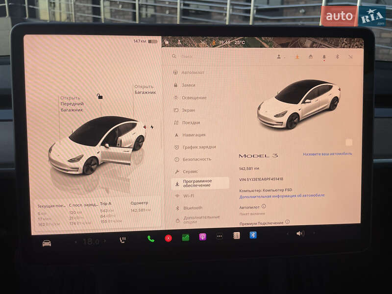 Седан Tesla Model 3 2022 в Виннице