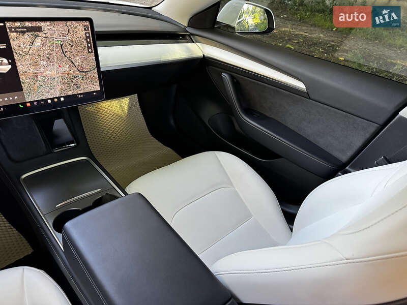 Седан Tesla Model 3 2022 в Харькове фото 26 Седан Tesla Model 3 2022 в Харькове