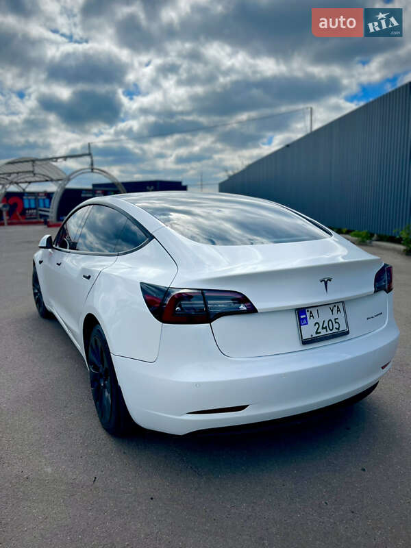 Седан Tesla Model 3 2021 в Полтаві