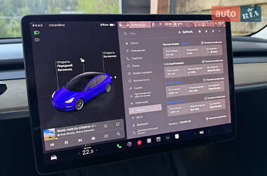 Седан Tesla Model 3 2018 в 