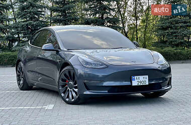 Седан Tesla Model 3 2022 в Києві