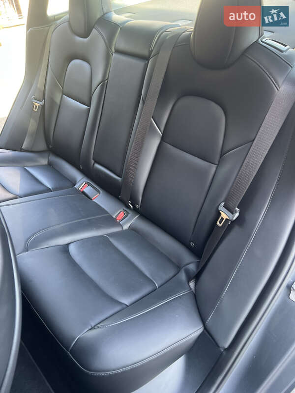 Седан Tesla Model 3 2023 в Львові фото 8 Седан Tesla Model 3 2023 в Львові