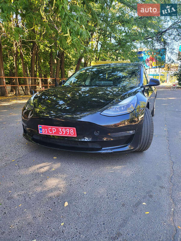 Седан Tesla Model 3 2020 в Одессе