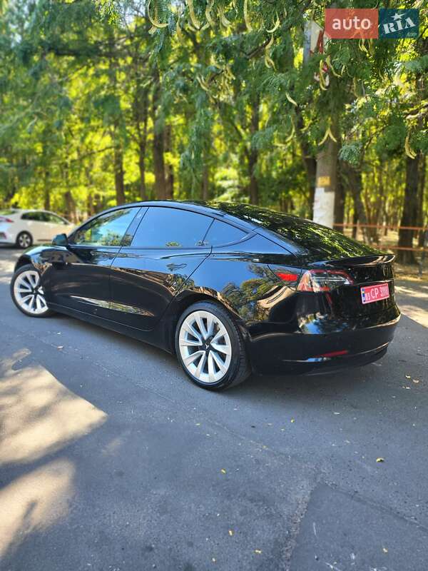 Седан Tesla Model 3 2020 в Одессе