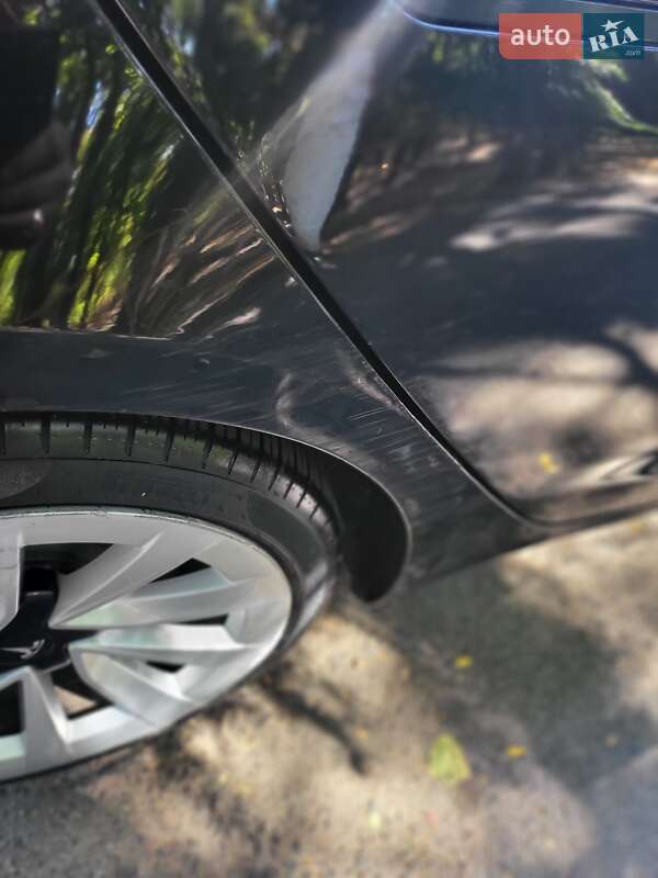 Седан Tesla Model 3 2020 в Одессе