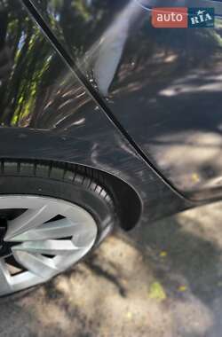 Седан Tesla Model 3 2020 в 