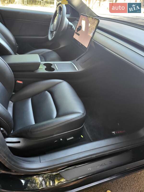 Седан Tesla Model 3 2020 в Одессе