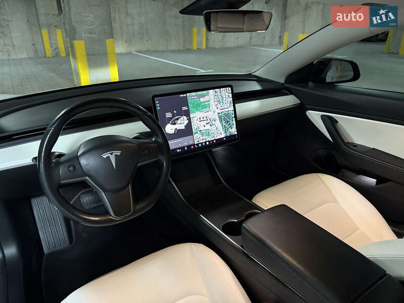 Седан Tesla Model 3 2018 в Тернополе фото 59 Седан Tesla Model 3 2018 в Тернополе