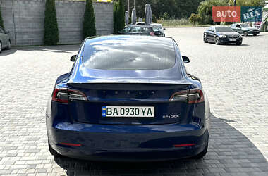 Седан Tesla Model 3 2018 в 