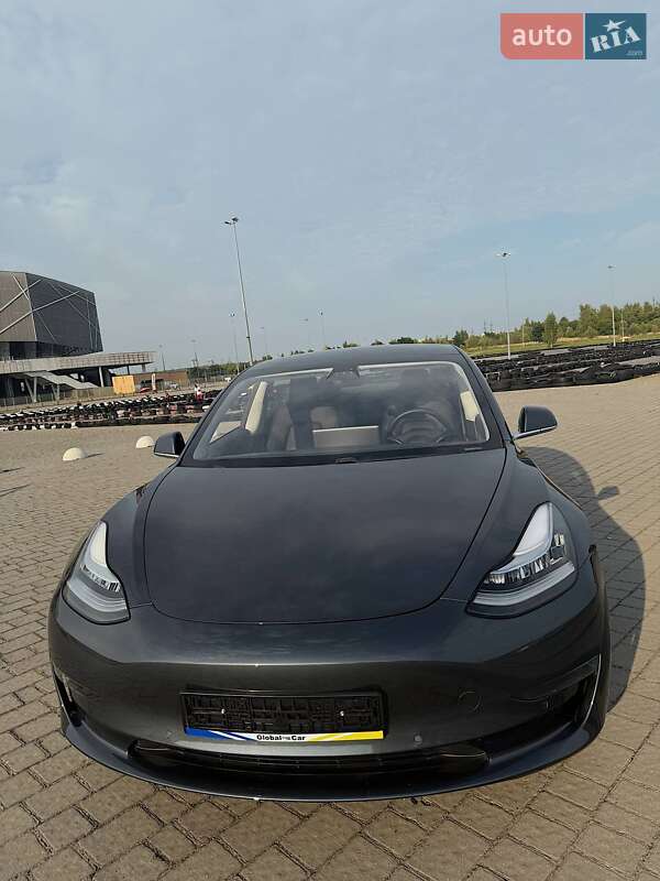 Седан Tesla Model 3 2019 в Львові фото 4 Седан Tesla Model 3 2019 в Львові
