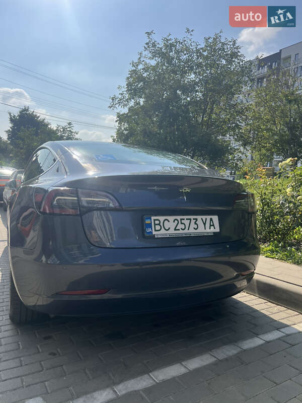 Седан Tesla Model 3 2019 в Львове фото 27 Седан Tesla Model 3 2019 в Львове