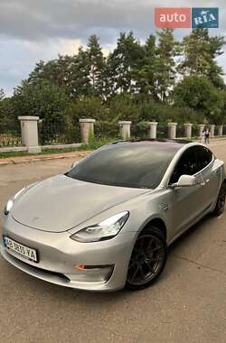 Седан Tesla Model 3 2018 в 