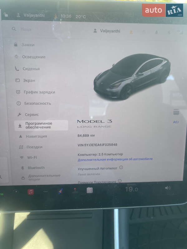 Седан Tesla Model 3 2018 в Рівному