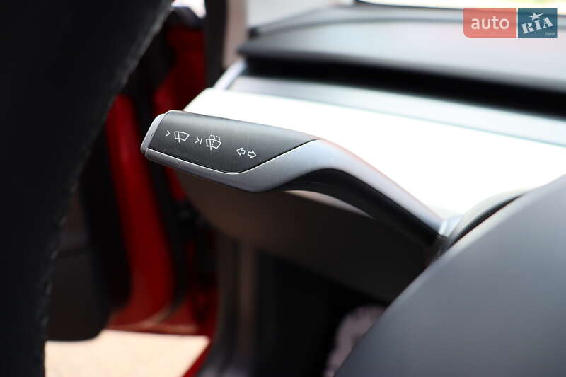 Седан Tesla Model 3 2022 в Львове фото 18 Седан Tesla Model 3 2022 в Львове