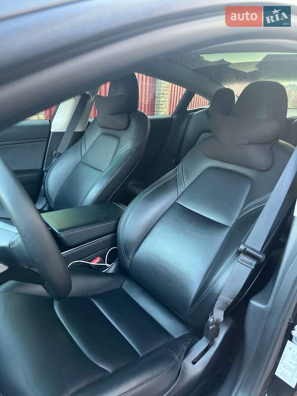 Седан Tesla Model 3 2021 в Львове фото 14 Седан Tesla Model 3 2021 в Львове