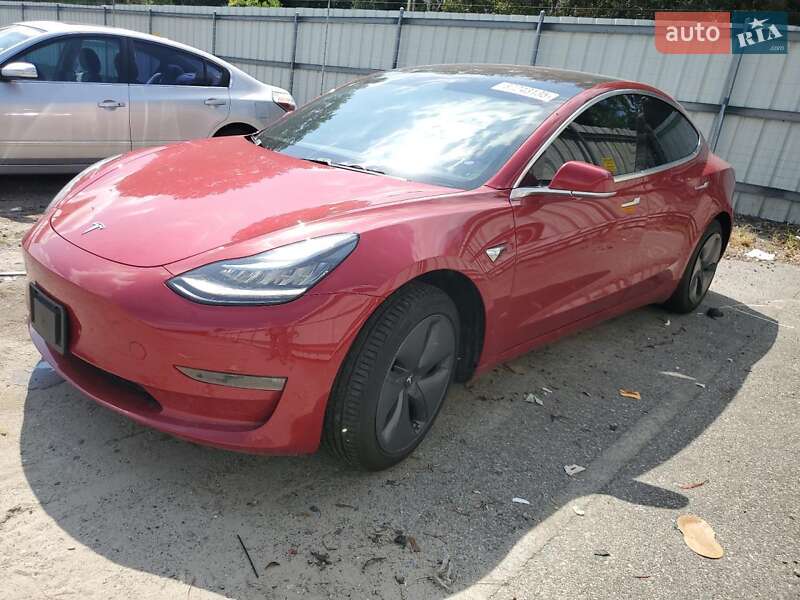 Tesla Model 3 2018