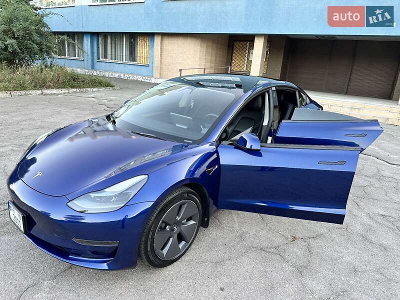 Седан Tesla Model 3 2022 в Днепре фото 3 Седан Tesla Model 3 2022 в Днепре