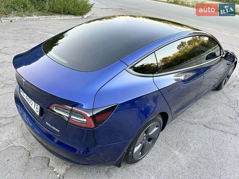 Седан Tesla Model 3 2022 в Дніпрі