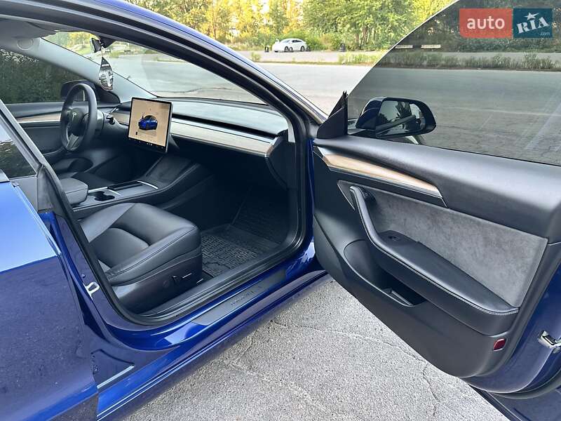Седан Tesla Model 3 2022 в Днепре фото 13 Седан Tesla Model 3 2022 в Днепре