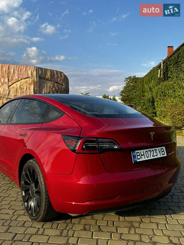 Седан Tesla Model 3 2022 в Одесі