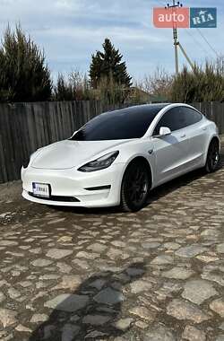 Седан Tesla Model 3 2020 в Харькове Седан Tesla Model 3 2020 в Харькове