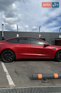 Седан Tesla Model 3 2019 в 