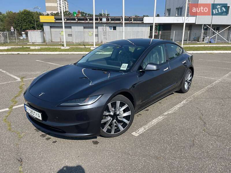 Седан Tesla Model 3 2024 в Киеве