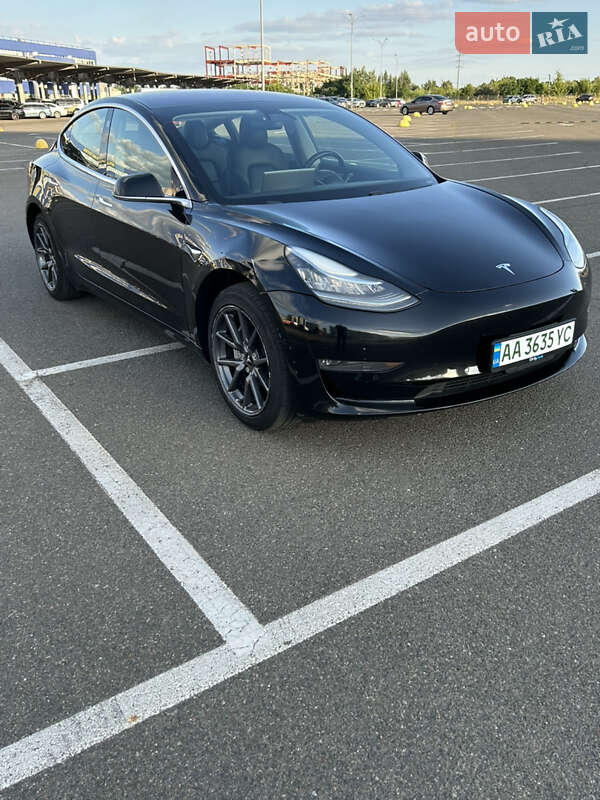 Седан Tesla Model 3 2018 в Києві фото 3 Седан Tesla Model 3 2018 в Києві
