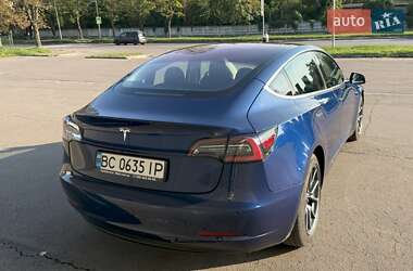 Седан Tesla Model 3 2018 в 