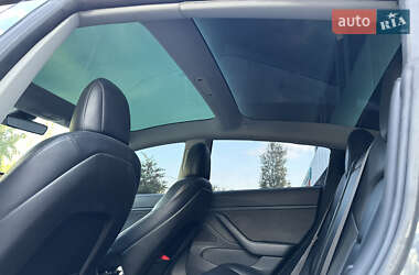 Седан Tesla Model 3 2018 в 